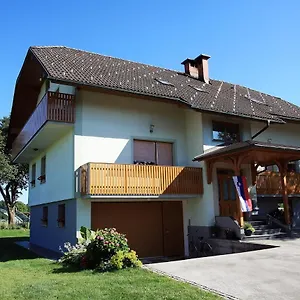 Hisa Na Vrtu , Sencur Slovenia
