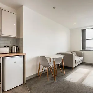 Modern 1 Bedroom Budget In , Barnsley United Kingdom